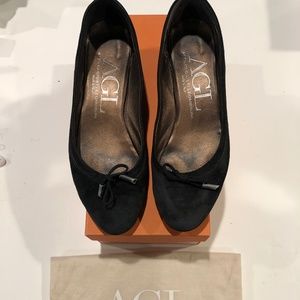 AGL Kristin Block Heel Loafer/Pump